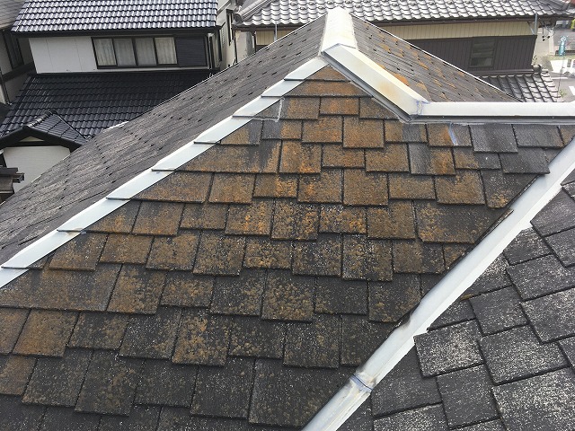 不具合が生じやすい棟板金